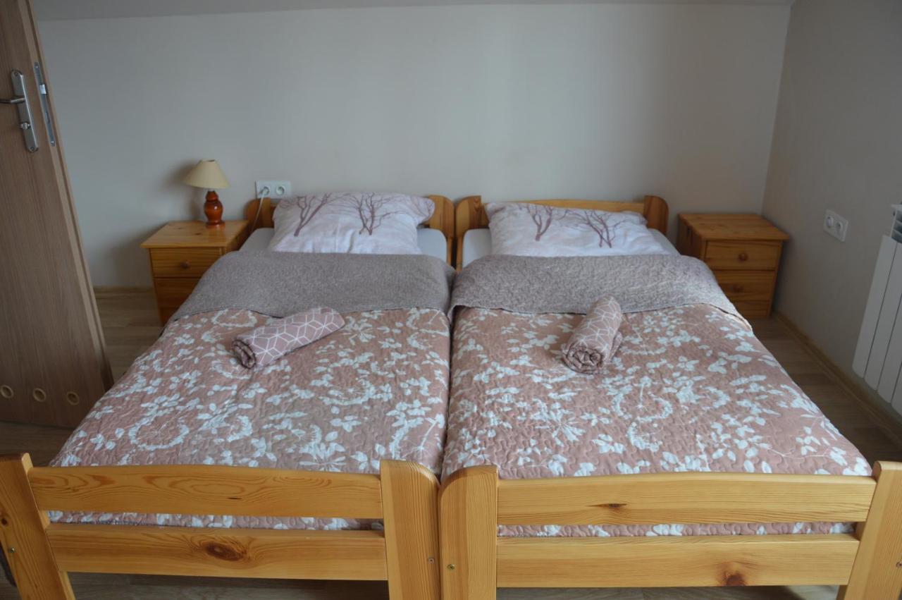 Rodzinny Apartament Folker Wegierska Gorka Dış mekan fotoğraf