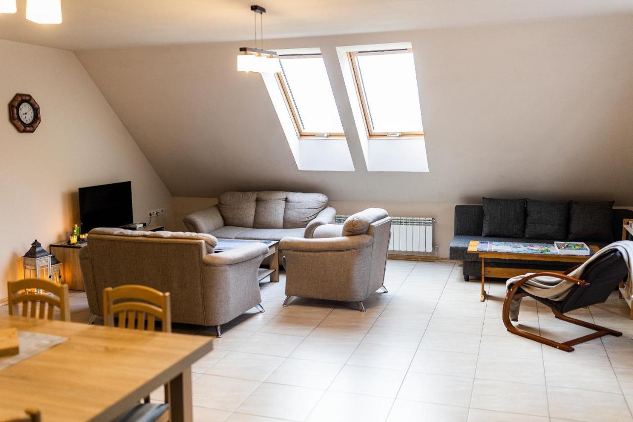 Rodzinny Apartament Folker Wegierska Gorka Dış mekan fotoğraf
