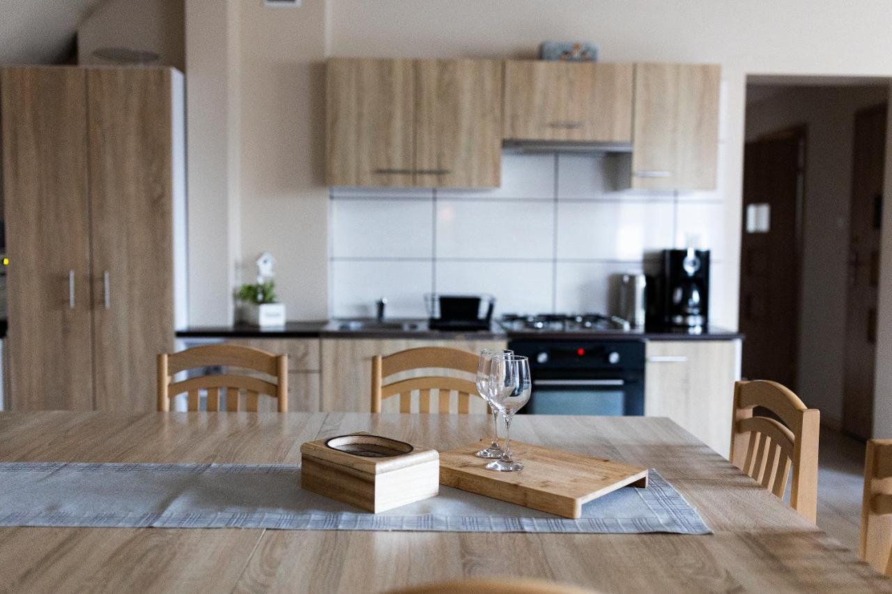 Rodzinny Apartament Folker Wegierska Gorka Dış mekan fotoğraf