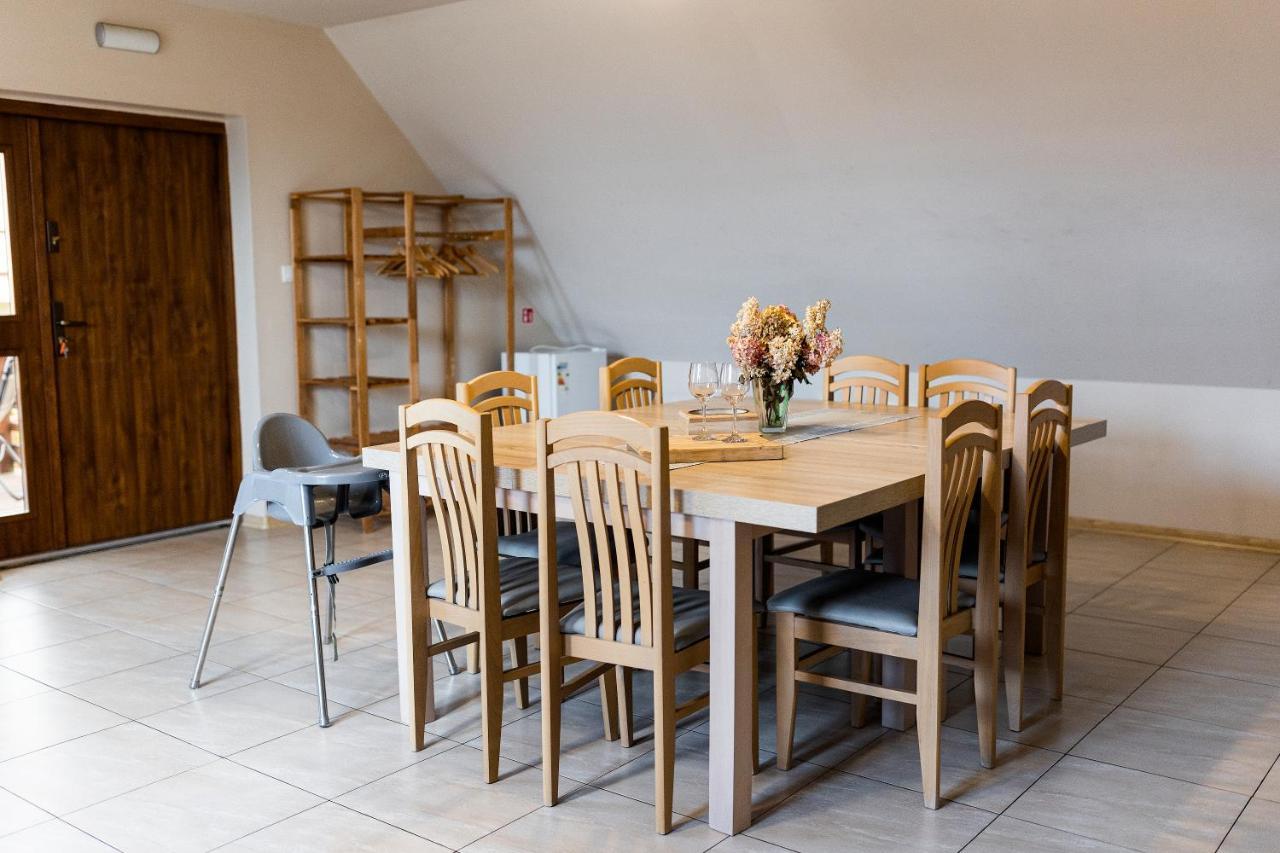 Rodzinny Apartament Folker Wegierska Gorka Dış mekan fotoğraf